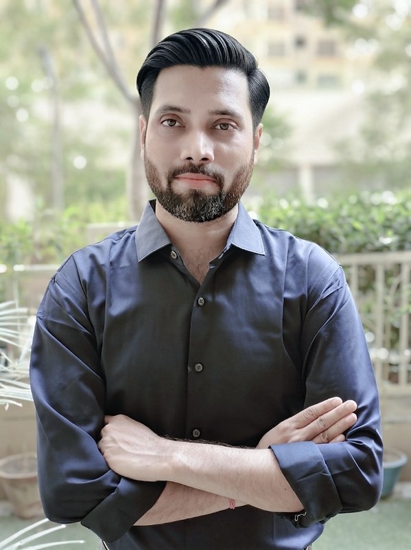 Ashish Kumar Srivastav - WallStreetMojo author
